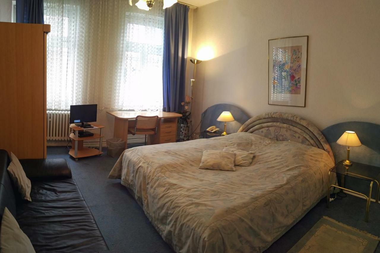Central Budget Hotel 본 외부 사진